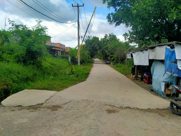 foto posisi tengah perumahan VILLA PERMATA TAMBUN
