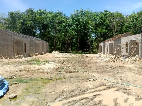 foto posisi tengah perumahan RAJAWALI REGENCY
