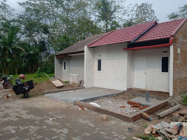 foto posisi tengah perumahan Green Sutojayan Residence