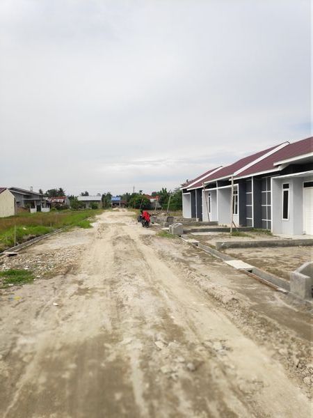 foto posisi tengah perumahan Griya Widuri