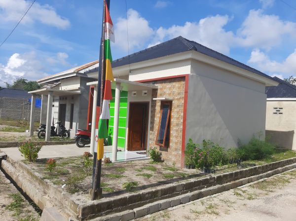 foto posisi tengah perumahan THE ZAMRUD LAND