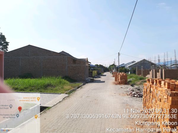 foto posisi tengah perumahan BUMI MIRAJ PERMAI F