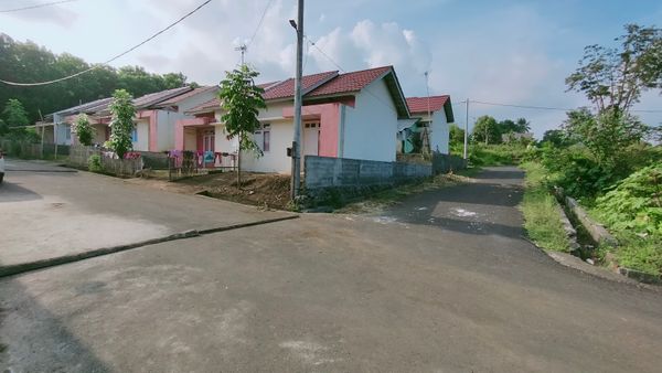 foto posisi tengah perumahan PERUMAHAN KENDISTA WAYA RESIDENCE