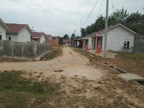 foto posisi tengah perumahan MUTIARA RESIDENCE 2