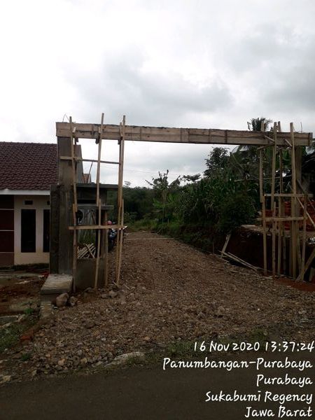 foto posisi tengah perumahan Pesona Purabaya
