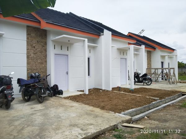 foto posisi tengah perumahan BMW GAYATRI III