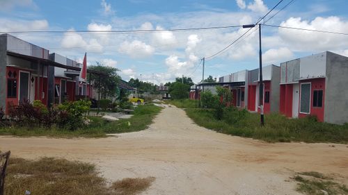 foto posisi tengah perumahan GRIYA PENAJAM LESTARI