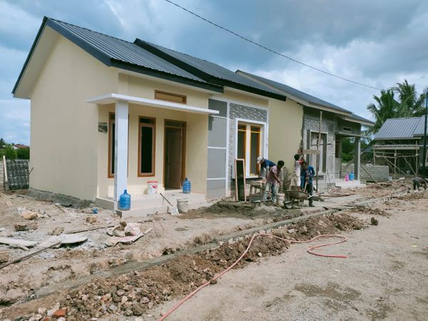foto posisi tengah perumahan Puri Gading Residence Surien