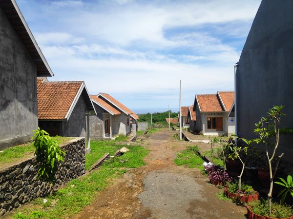 foto posisi tengah perumahan PERUMAHAN ANUGRAHA TAMA BULIAN