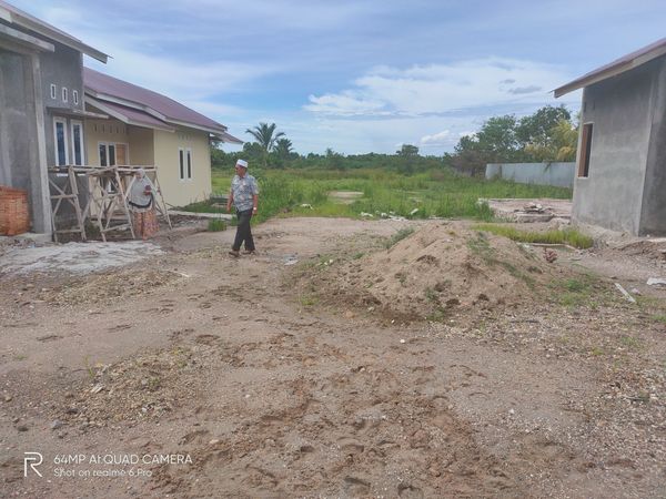 foto posisi tengah perumahan PERUMAHAAN FARENSA ANAK AIR