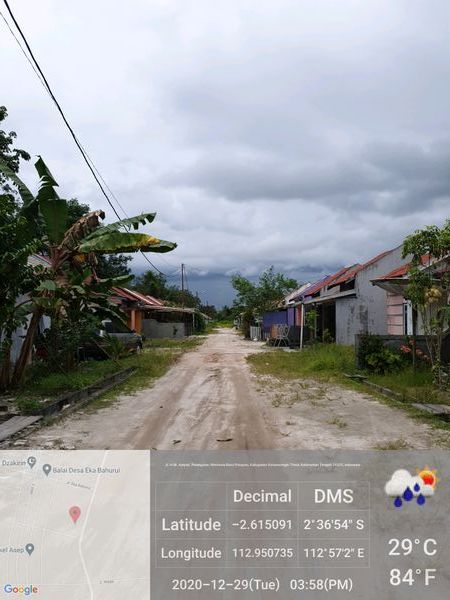 foto posisi tengah perumahan Mega Property