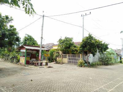 foto posisi tengah perumahan Kademangan Permata Regency