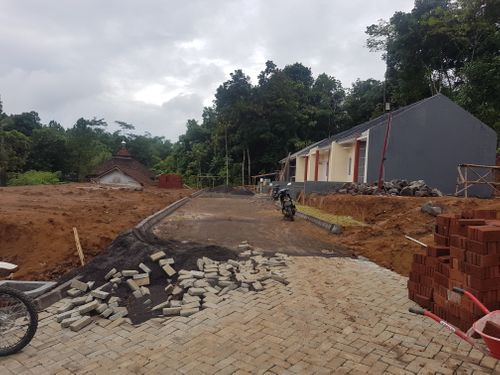 foto posisi tengah perumahan Kota Impian