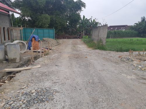 foto posisi tengah perumahan PERUMAHAN KARYA GREEN RESIDENCE IV