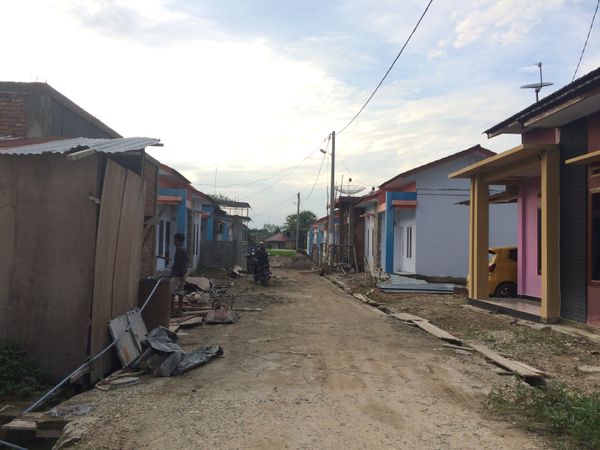 foto posisi tengah perumahan Center House 2 Tahap 2