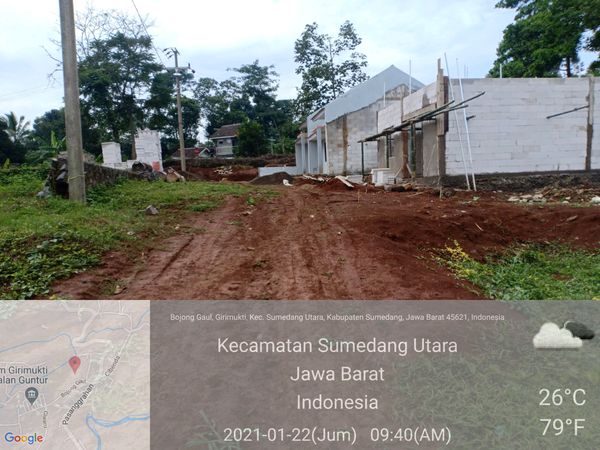 foto posisi tengah perumahan Giri Wibawa Mukti