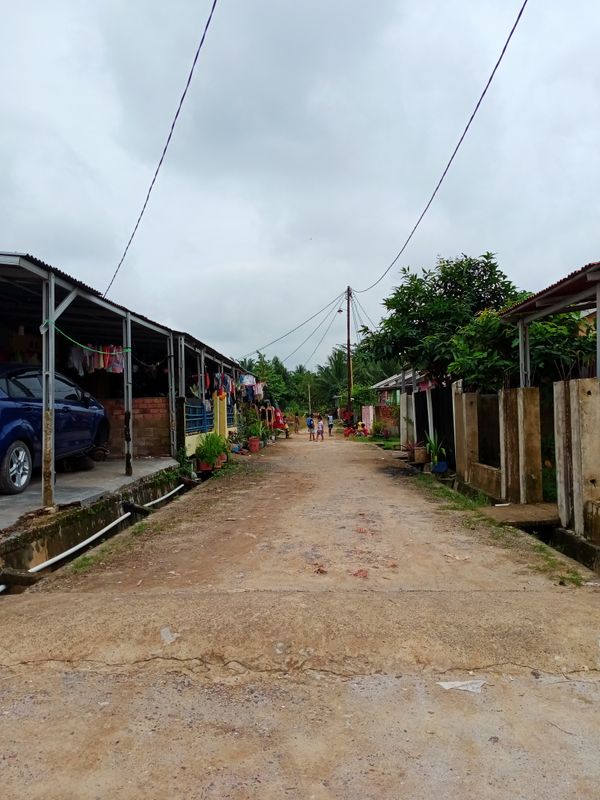 foto posisi tengah perumahan GRIYA MEKAR SARI 5C