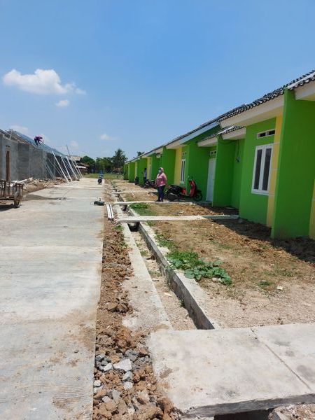 foto posisi tengah perumahan KAVLING MUSTIKA PERMAI 2