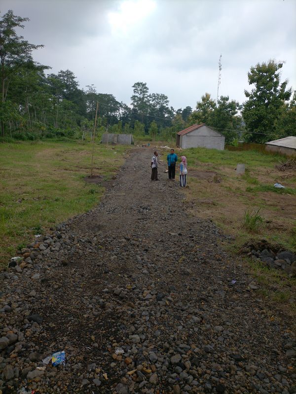 foto posisi tengah perumahan Griya danawarih estate