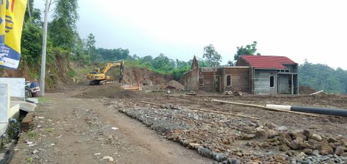 foto posisi tengah perumahan PESONA PELANGI RESIDENCE