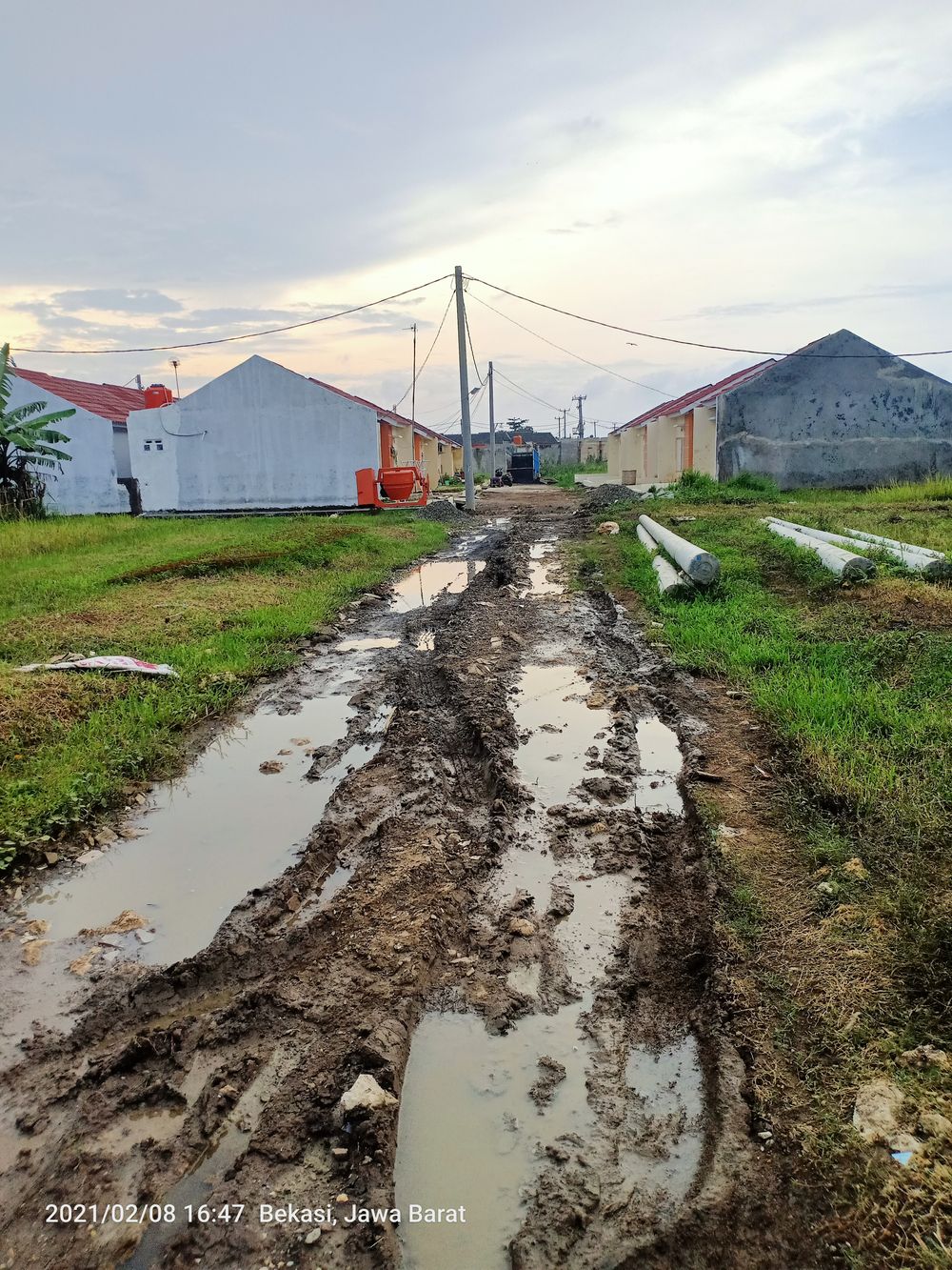 foto posisi tengah perumahan Grand Citra Satria 1