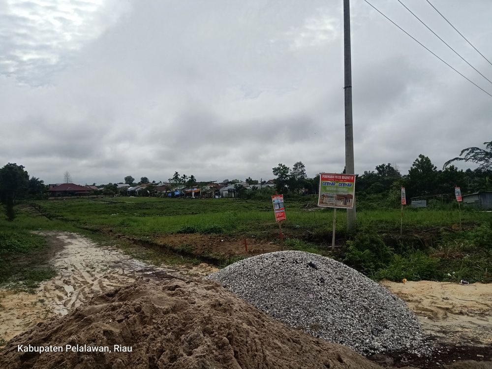 foto posisi tengah perumahan MULYA REGENCY II