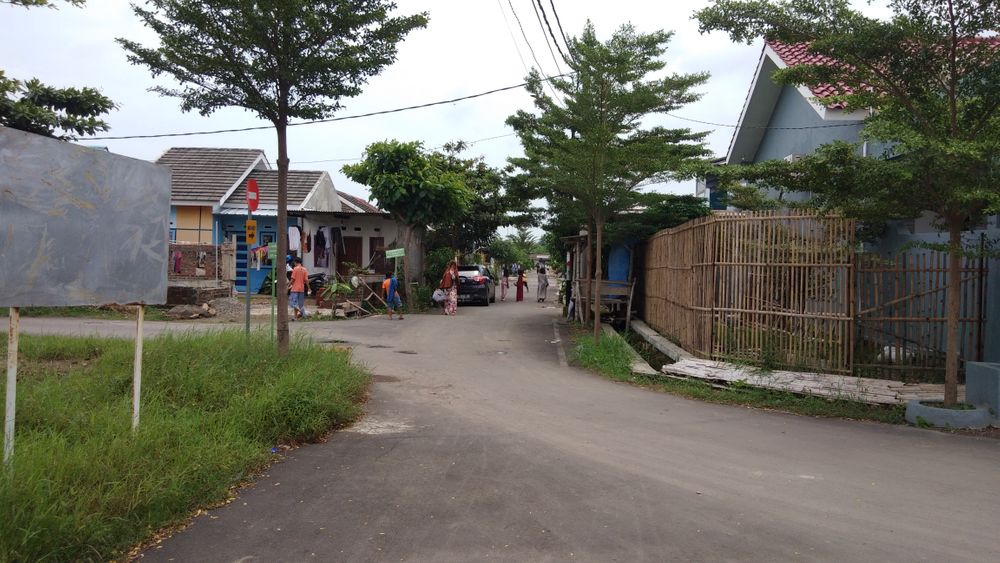 foto posisi tengah perumahan PURI INDAH RESIDENCE