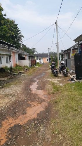 foto posisi tengah perumahan GRIYA ELOK CISEENG