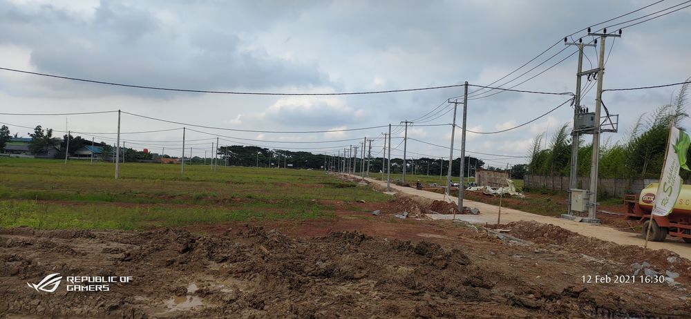 foto posisi tengah perumahan SUKADAMI RESIDENCE