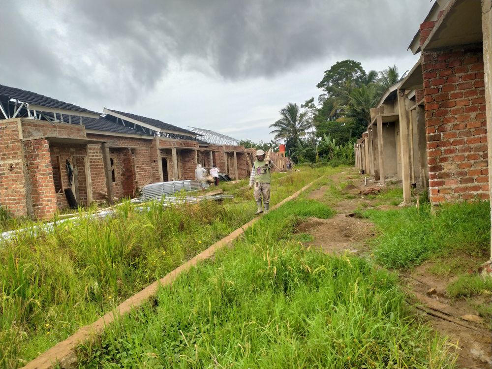 foto posisi tengah perumahan SHIFA RESIDENCE TAHAP 2