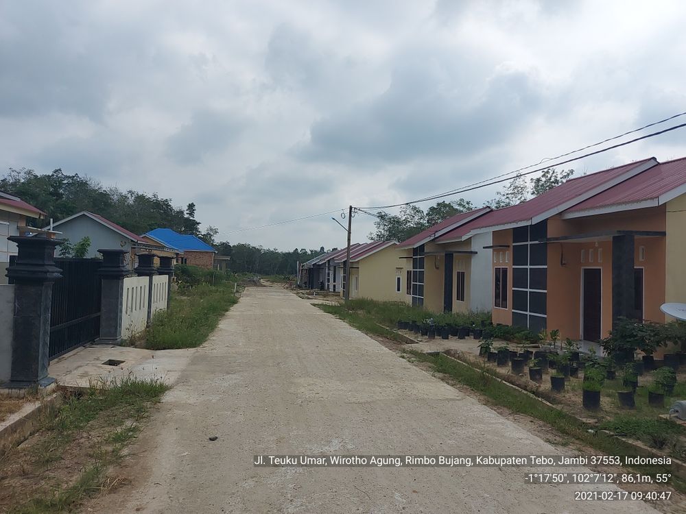 foto posisi tengah perumahan PERMATA RESIDENCE 2