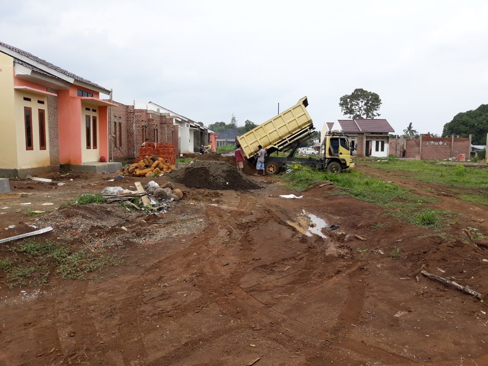 foto posisi tengah perumahan Villa Kenanga Indah