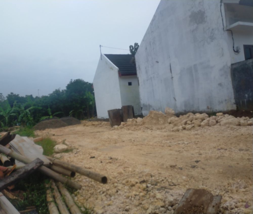 foto posisi tengah perumahan Kayuapu Raya