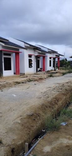 foto posisi tengah perumahan KANA GRIYA MEGAH