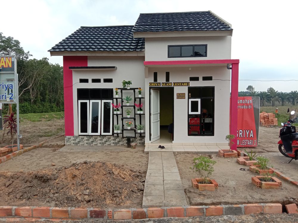 foto posisi tengah perumahan Griya Alam Lestari 2