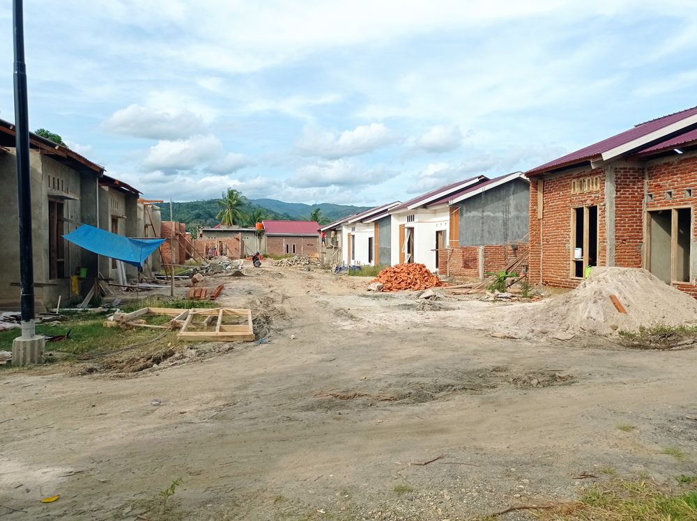 foto posisi tengah perumahan VILLA INDAH TAHOA