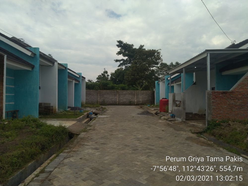 foto posisi tengah perumahan GRIYA TAMA PAKIS TAHAP 2