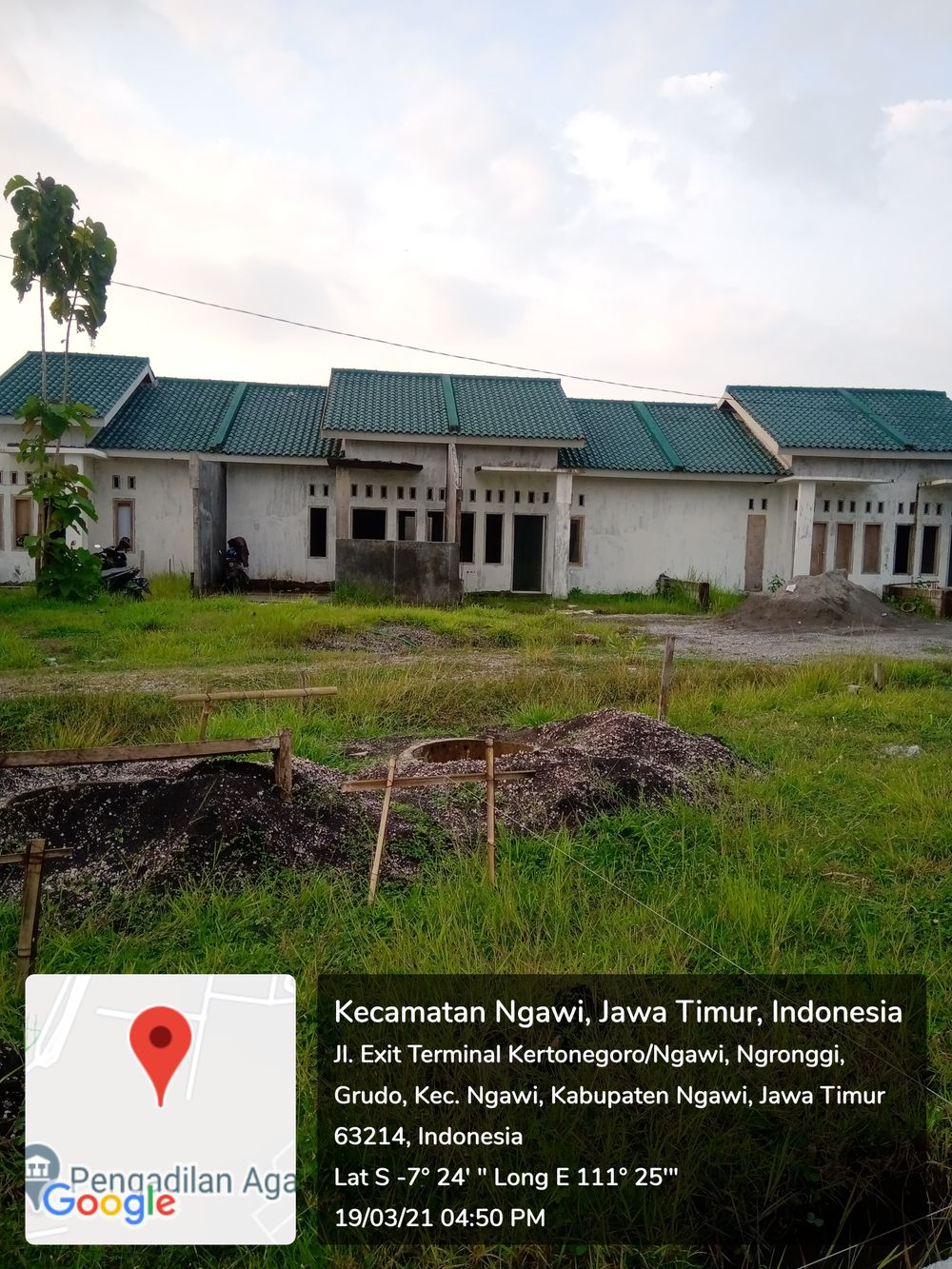 foto posisi tengah perumahan Golden Green Kertonegoro