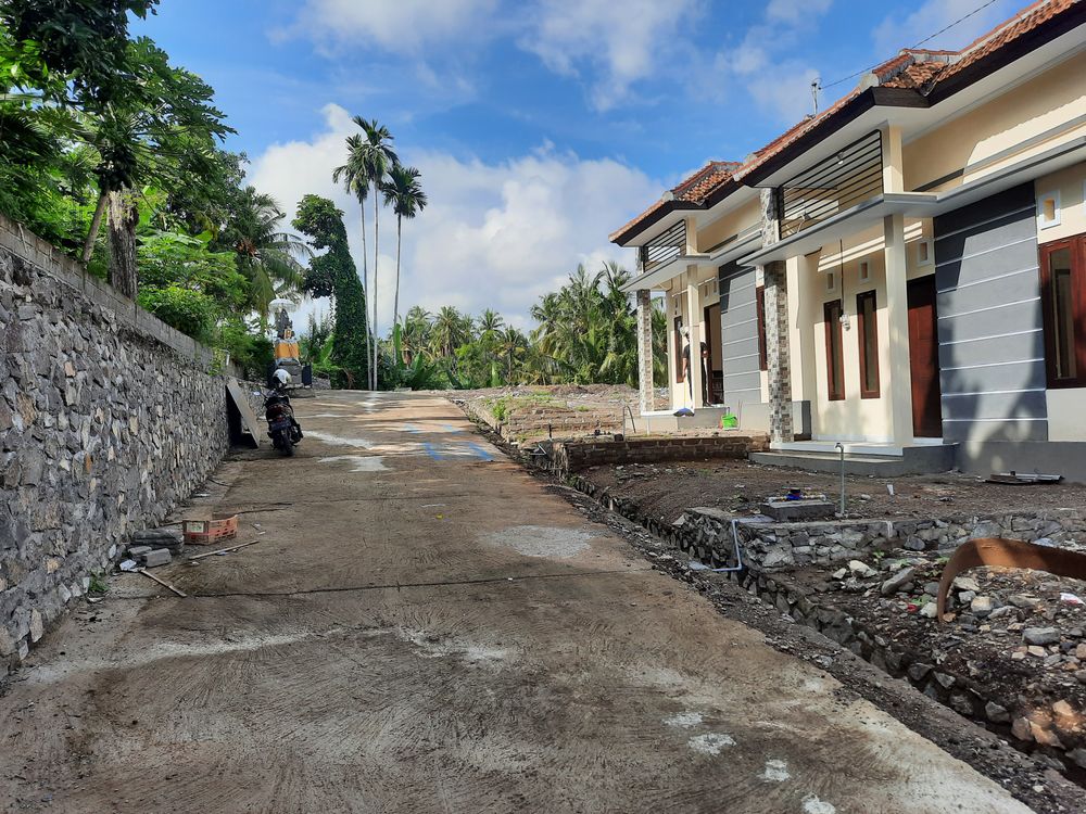foto posisi tengah perumahan GRAHA HILL RESIDENCE