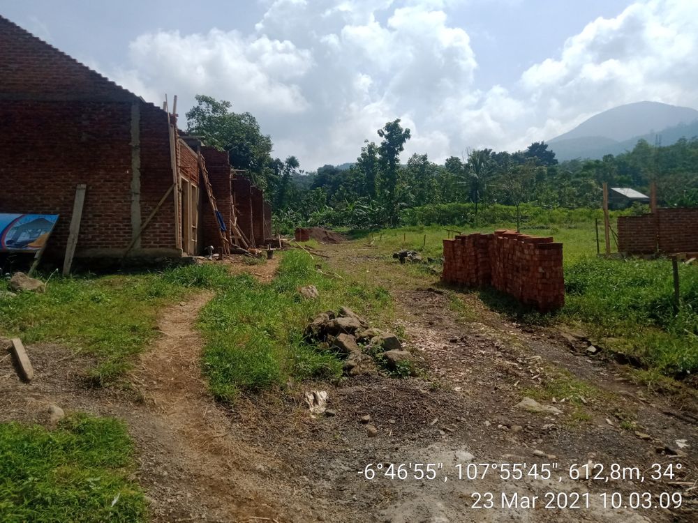 foto posisi tengah perumahan BUMI KENANGA ASRI 2