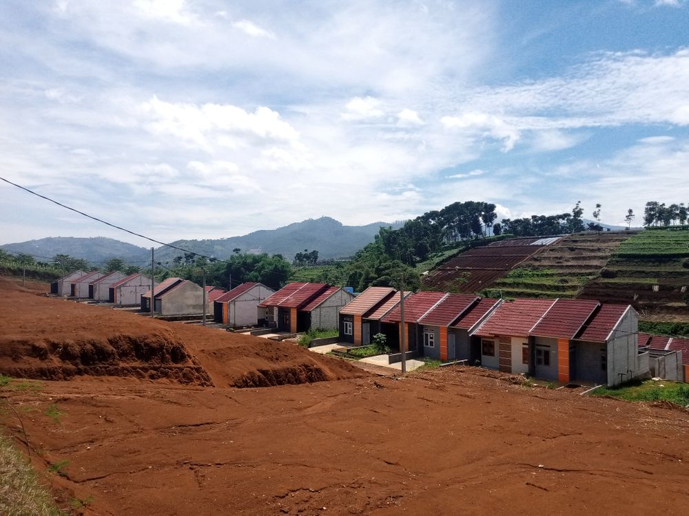 foto posisi tengah perumahan Pasir Jambu Regency 01
