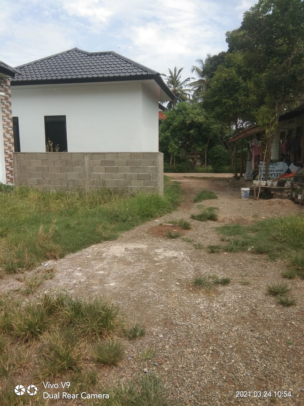 foto posisi tengah perumahan Luengbata Residence