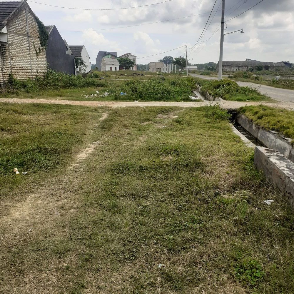 foto posisi tengah perumahan Bukit intan marengan asri regrncy
