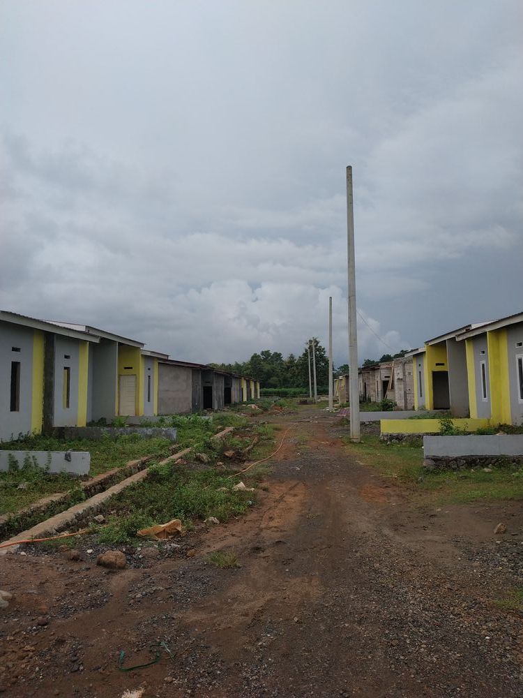 foto posisi tengah perumahan NEW CITY PACCELLEKANG PERMAI