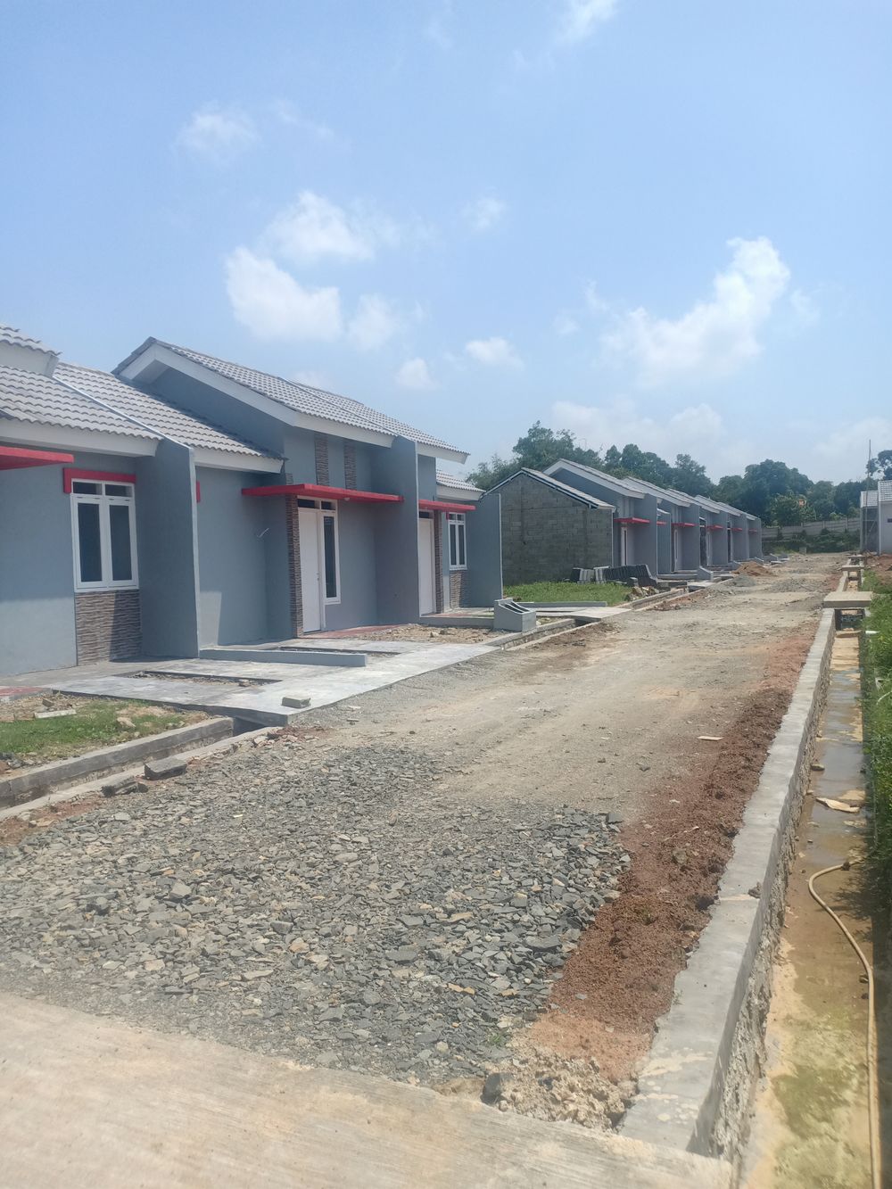 foto posisi tengah perumahan Mutiara Sodong