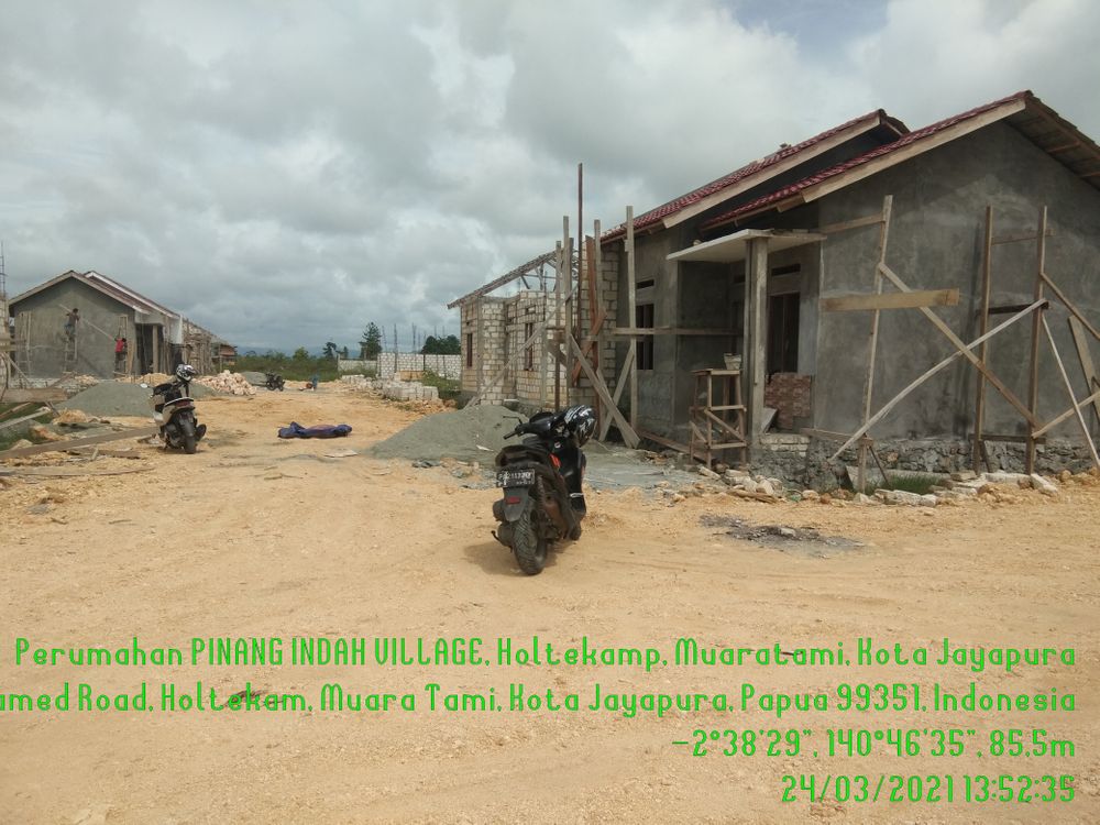 foto posisi tengah perumahan PERUMAHAN PINANG INDAH VILLAGE