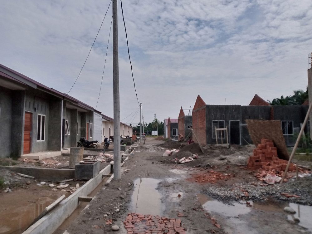 foto posisi tengah perumahan TAMAN ANNAFRIS MILALA 1 PENGEMBANGAN 1