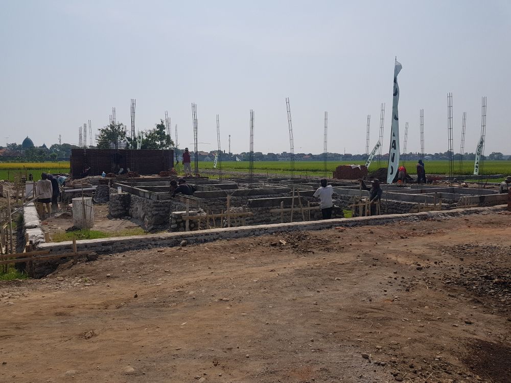 foto posisi tengah perumahan BULU LAND