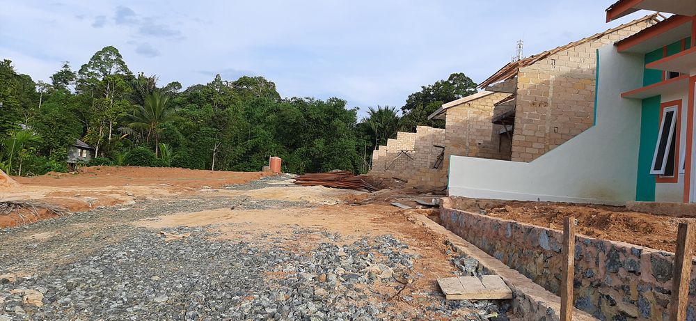 foto posisi tengah perumahan BAMEGA TOWN HOUSE