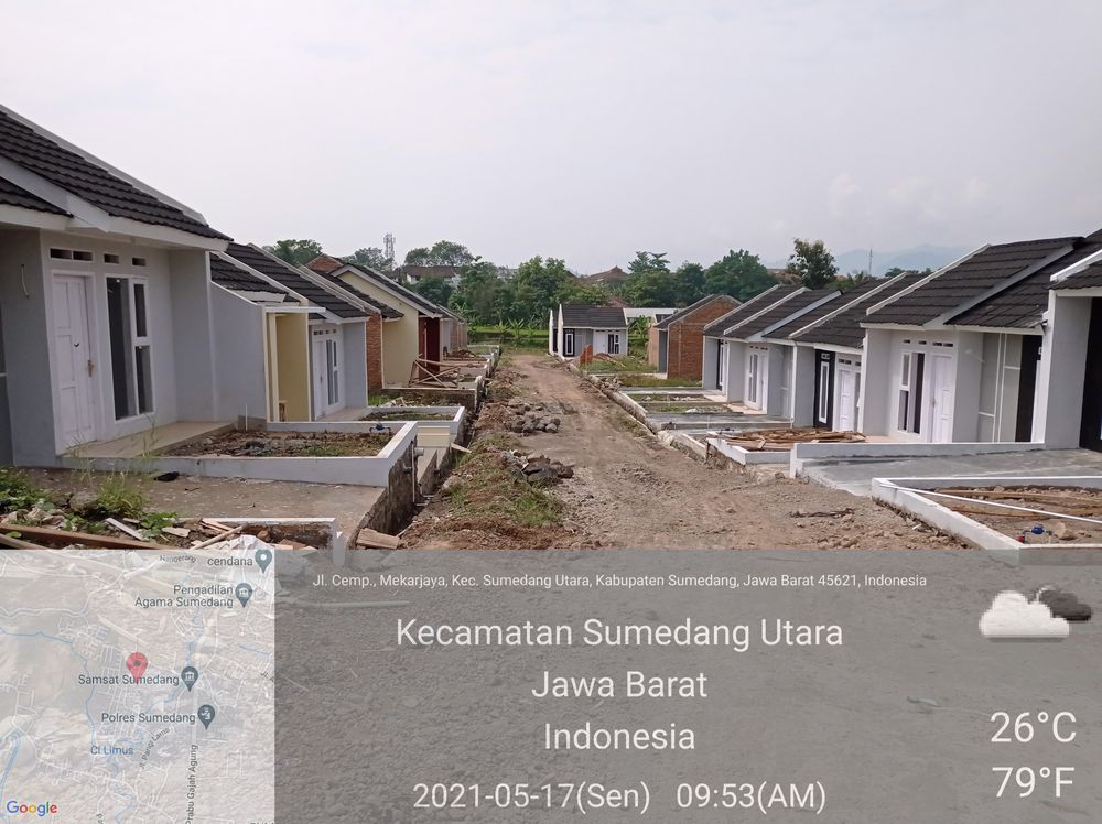 foto posisi tengah perumahan Cluster Mekarsari